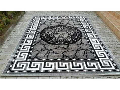 covoare versace